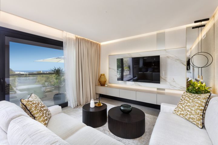 Aloha Penthouse - Elegant Mediterranean Living in La Cerquilla