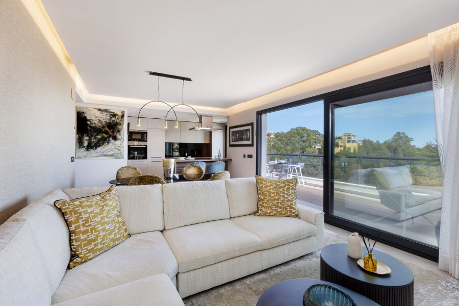 Aloha Penthouse - Elegant Mediterranean Living in La Cerquilla