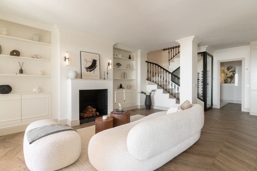 Duplex in Benahavis - Stylish Scandinavian-Mediterranean Duplex