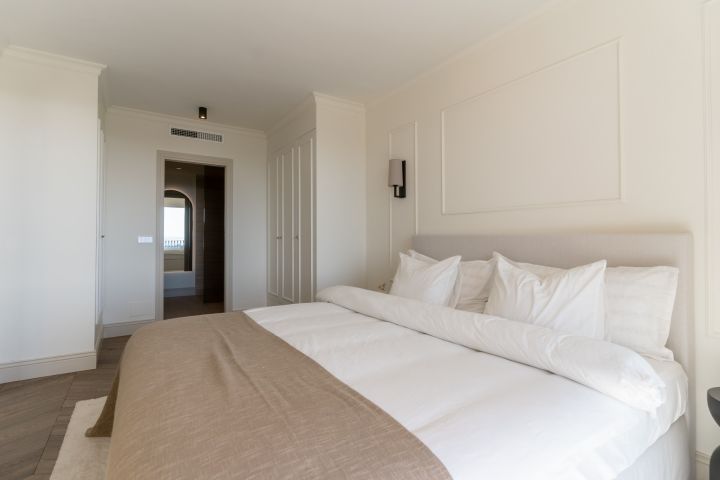 Duplex in Benahavis - Stylish Scandinavian-Mediterranean Duplex