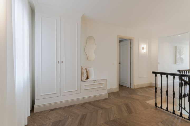 Duplex in Benahavis - Stylish Scandinavian-Mediterranean Duplex