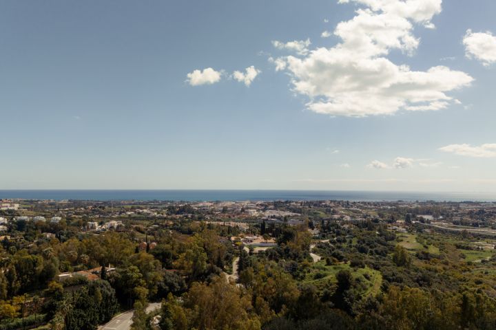 Duplex in Benahavis - Stylish Scandinavian-Mediterranean Duplex