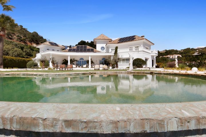 Villa en La Zagaleta - Elegancia mediterránea en comunidad cerrada