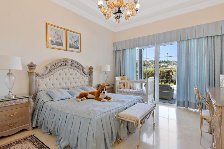 Villa in La Zagaleta - Mediterranean Elegance in a Gated Community