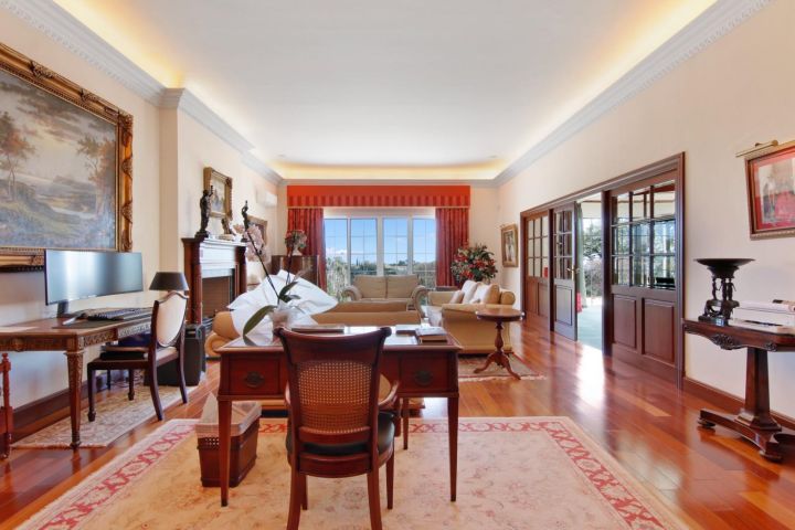 Villa in La Zagaleta - Mediterranean Elegance in a Gated Community