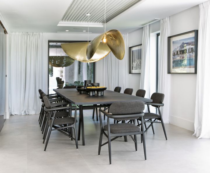 Villa Florence - Timeless Estate Close to Golf