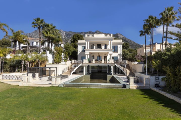 Villa Milas - Propriété à la prestigieuse Sierra Blanca.