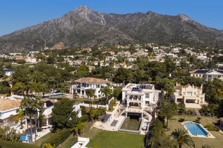 Villa Milas - Casa elegante en una urbanización privada