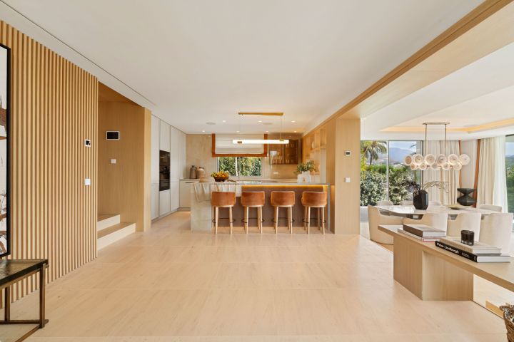 Villa Salina - Elegant Villa featuring Modern Design