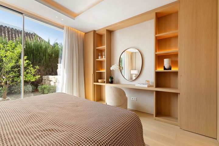 Villa Salina - Elegant Villa featuring Modern Design