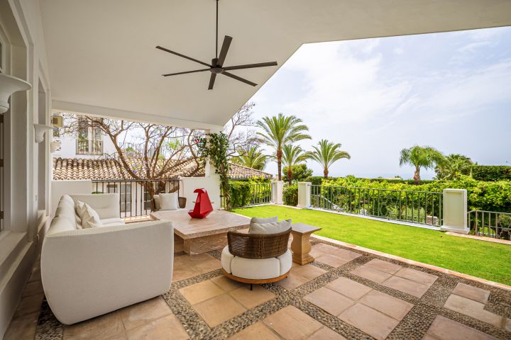 Mozart 37 - Modern Villa in a Prime Location
