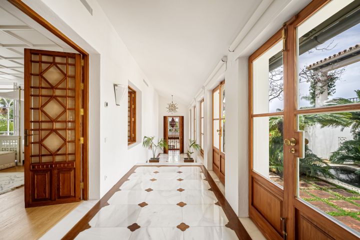 Mozart 37 - Modern Villa in a Prime Location