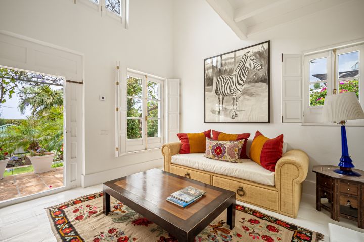 Mozart 37 - Modern Villa in a Prime Location