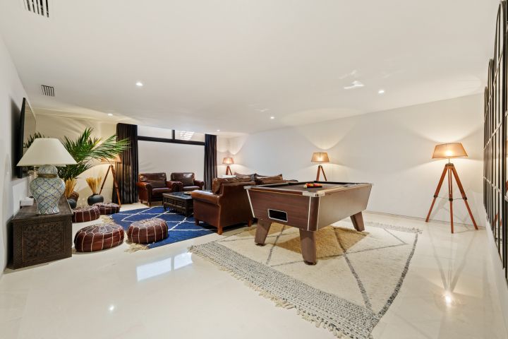 Los Olivos 16 - Fascinating Villa in Prime Location