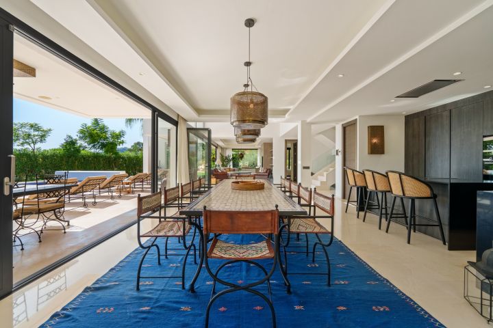 Los Olivos 16 - Fascinating Villa in Prime Location
