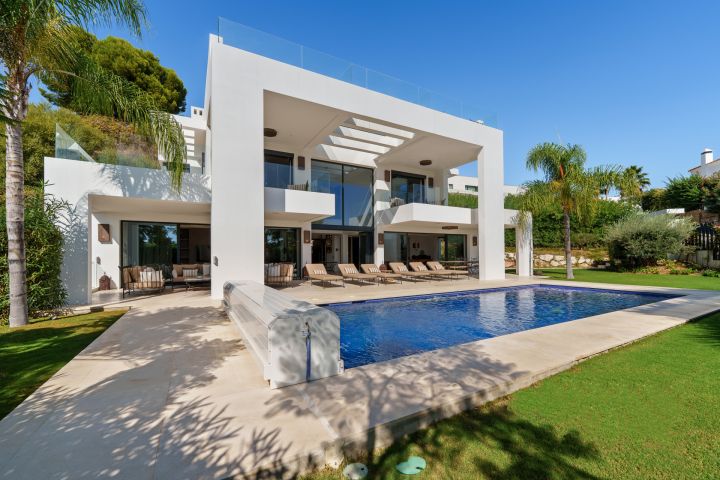Los Olivos 16 - Fascinating Villa in Prime Location