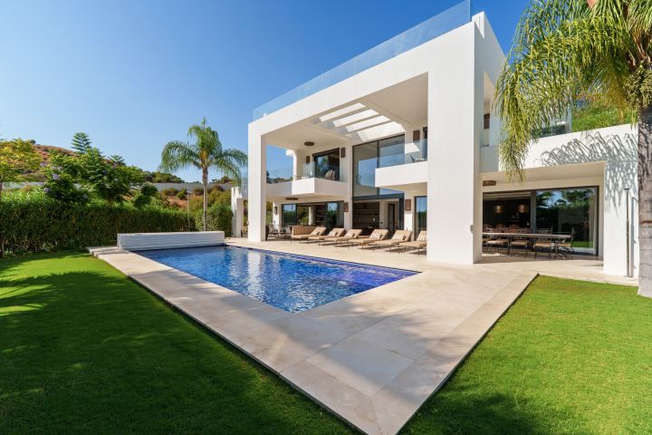 Los Olivos 16 - Fascinating Villa in Prime Location