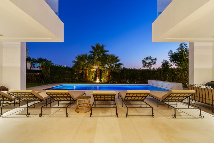 Los Olivos 16 - Fascinating Villa in Prime Location