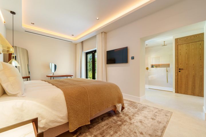 Villa Beach Life - Stunning Home in Puerto Banús