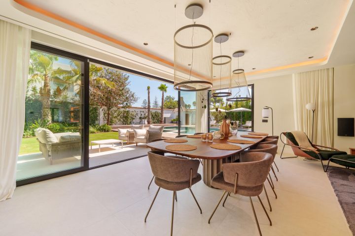 Villa Beach Life - Stunning Home in Puerto Banús