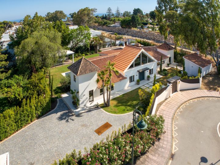 Villa Beach Life - Stunning Home in Puerto Banús
