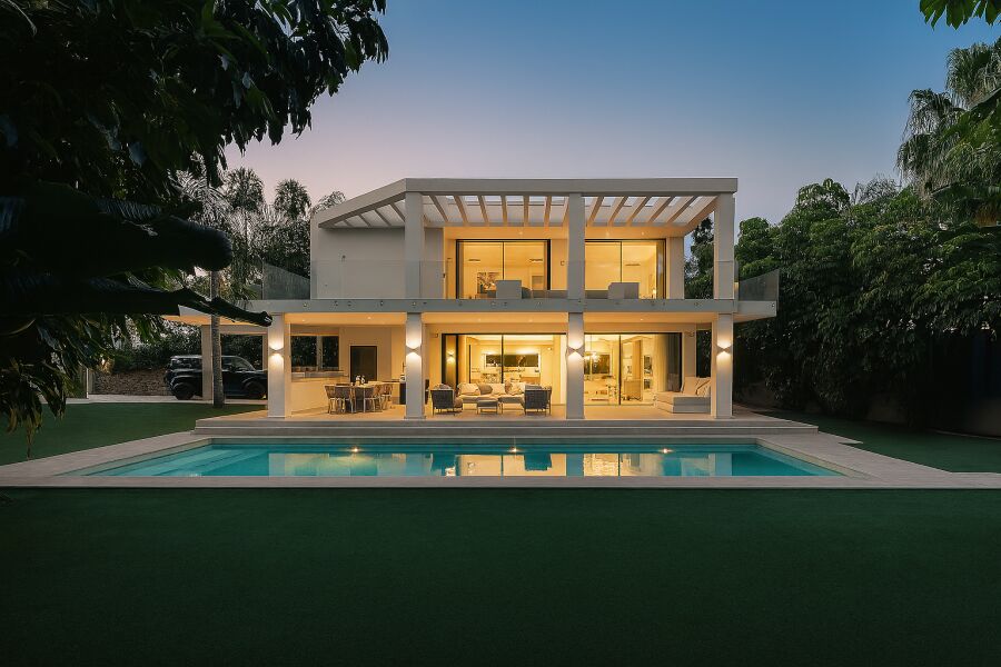 Herrojo 110 - Fascinante villa a pocos minutos del campo de golf