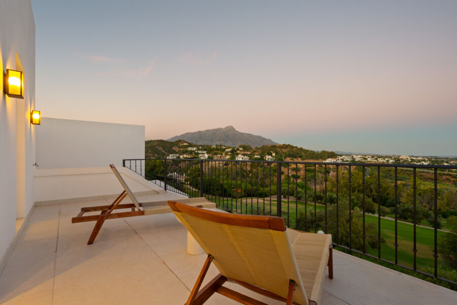 Mirador 4 - Impresionante casa adosada con jardín privado