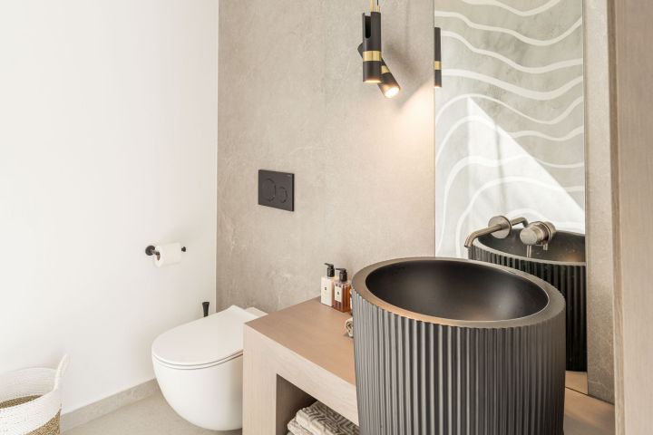 Villa Atenas - Villa Familiar con Estilo en Nueva Andalucía