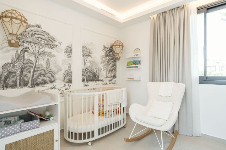 Villa Atenas - Villa Familiar con Estilo en Nueva Andalucía