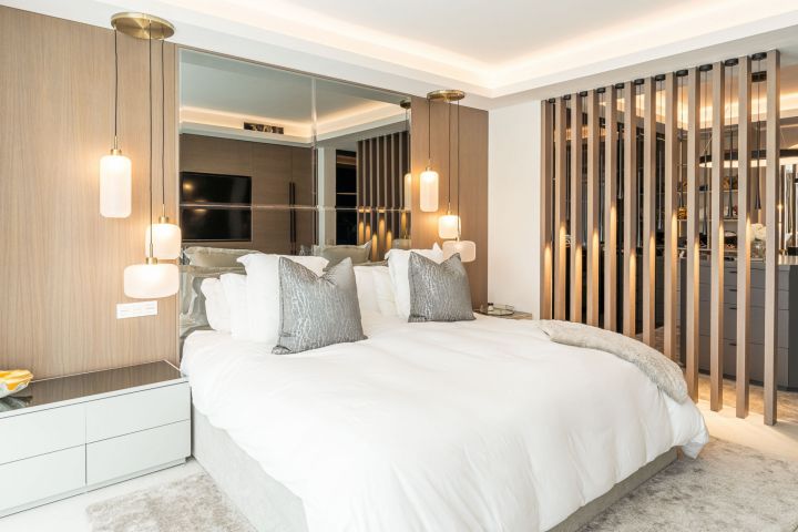 Villa Atenas - Villa Familiar con Estilo en Nueva Andalucía