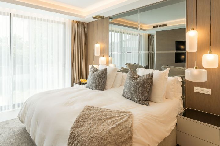 Villa Atenas - Villa Familiar con Estilo en Nueva Andalucía