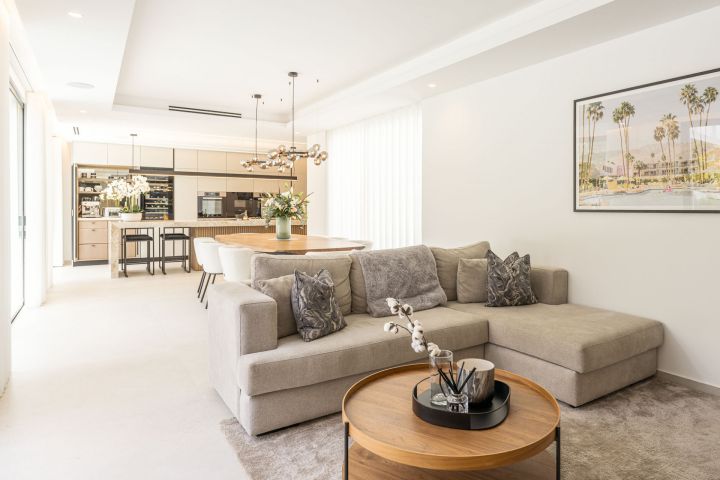 Villa Atenas - Villa Familiar con Estilo en Nueva Andalucía