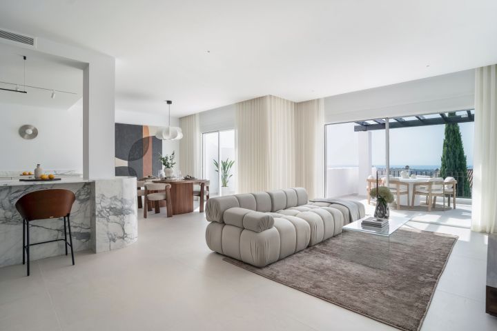 Casa Palmera - Incredible Duplex Penthouse in La Quinta