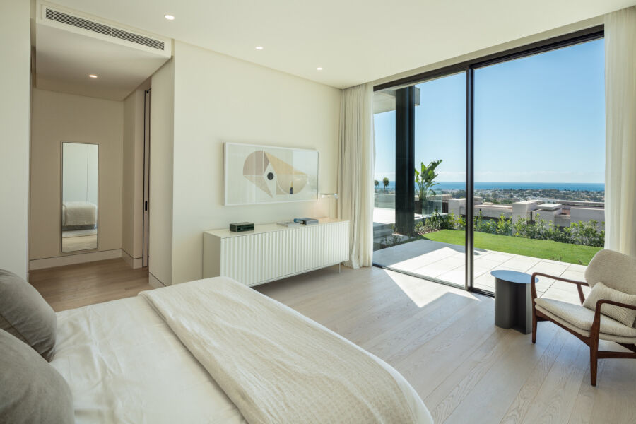 The Hills 8 - Modern Exclusive Villa with Stunning Sea Views