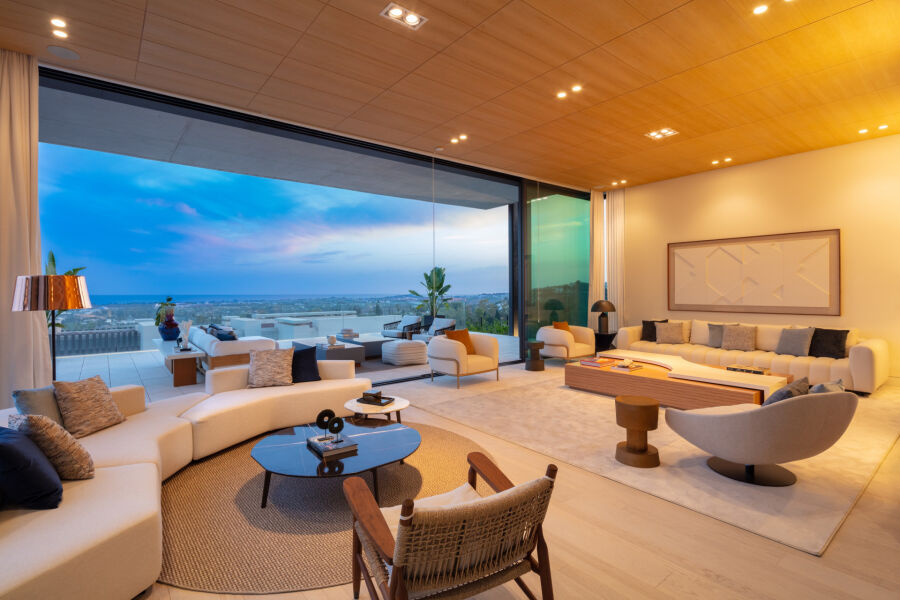 The Hills 8 - Modern Exclusive Villa with Stunning Sea Views