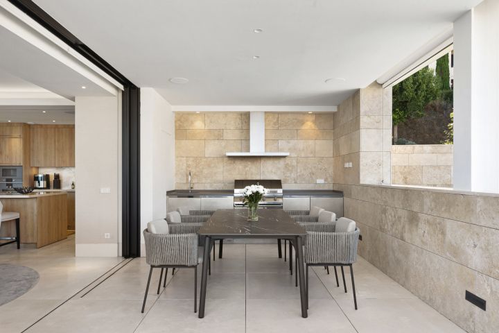 Grand View Marbella - Residencia Contemporánea en La Quinta