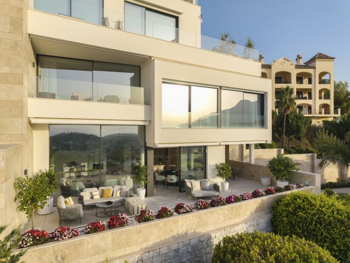 Grand View Marbella - Residencia Contemporánea en La Quinta
