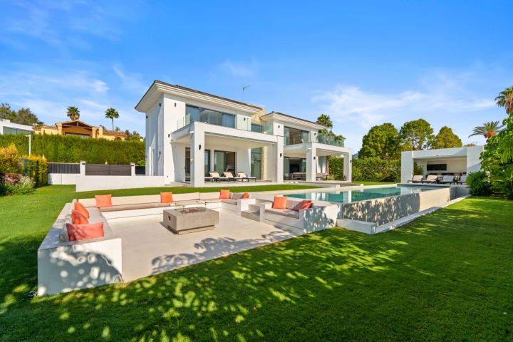 Villa Nova - Modern Residence with Amenities