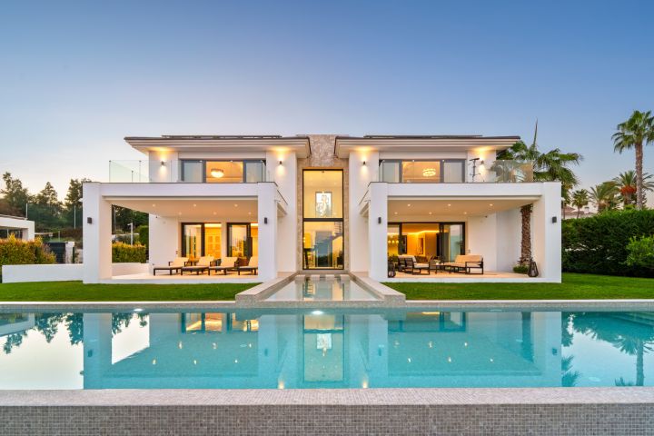 Villa Nova - Modern Residence with Amenities