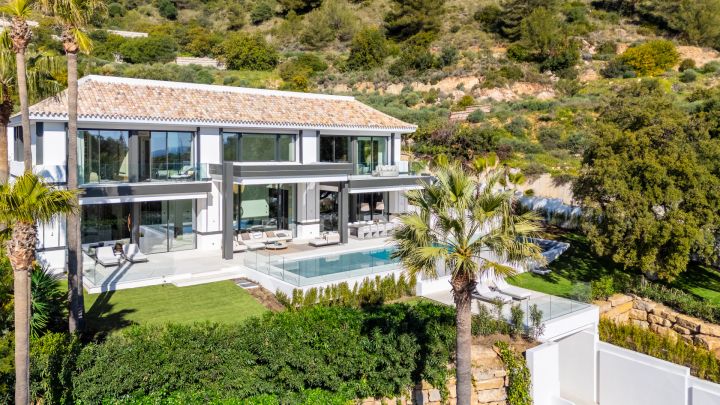 Villa Allure - Exquisite Villa in Cascada de Camoján