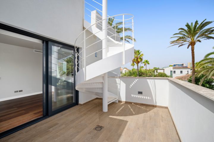 Marbesa 420 - Encantadora Villa en Segunda Línea de Playa
