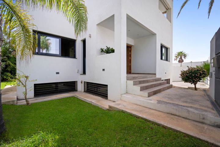Marbesa 420 - Encantadora Villa en Segunda Línea de Playa