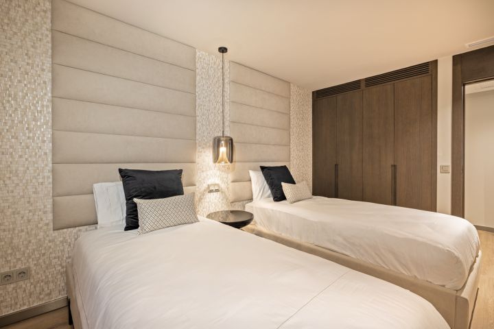 Banus Grande - Residencia Costera de Lujo