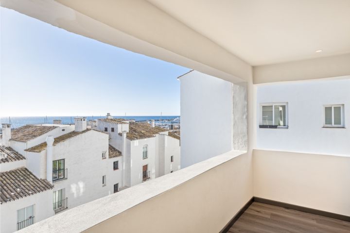 Banus Grande - Residencia Costera de Lujo