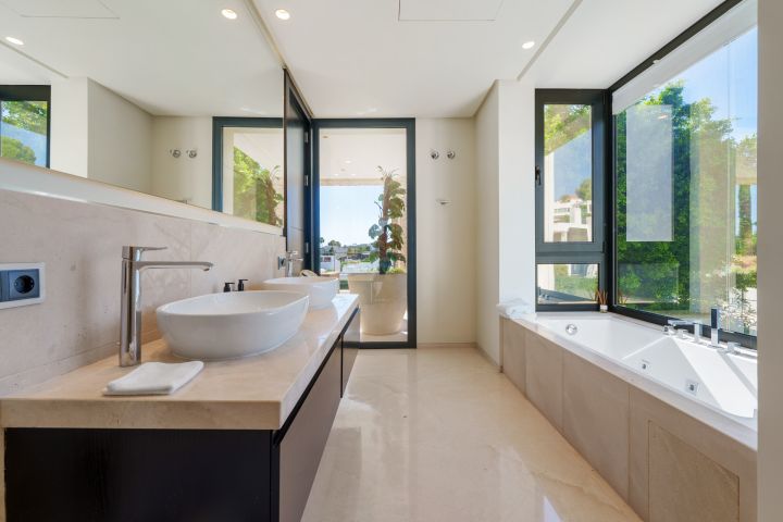 Los Olivos 2 - Superbe villa moderne dans une communauté sécurisée