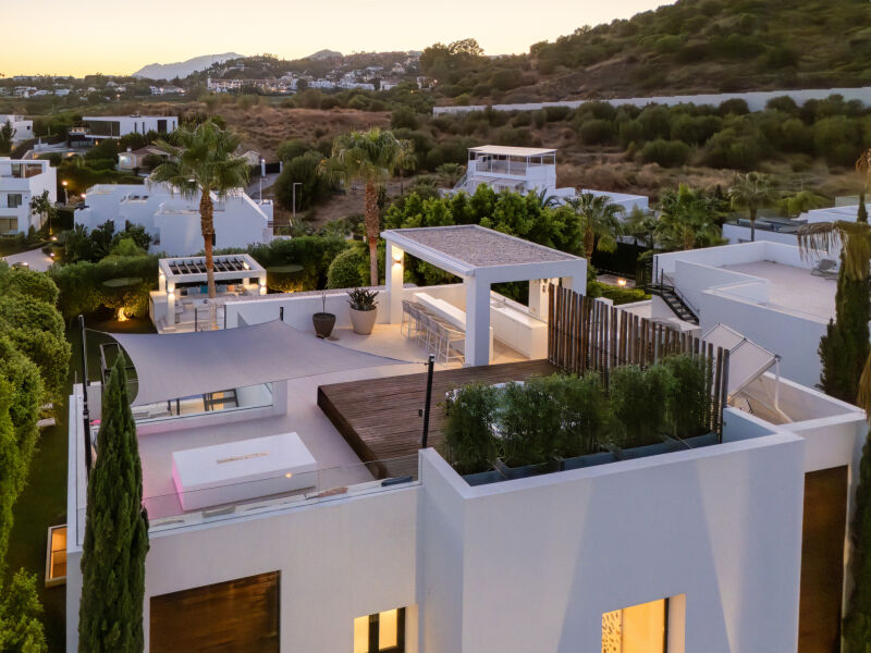 Los Olivos 2 - Superbe villa moderne dans une communauté sécurisée