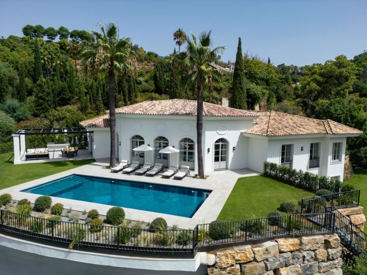 Villa Liora - Architecturally Designed Luxury Home in La Zagaleta