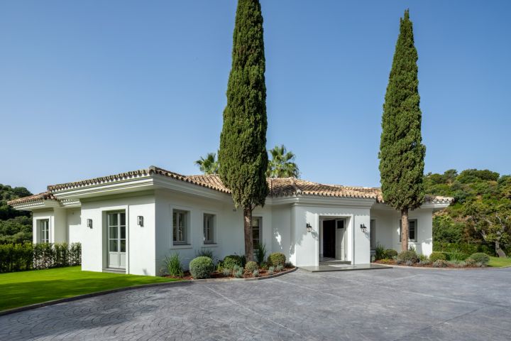 Villa Liora - Architecturally Designed Luxury Home in La Zagaleta