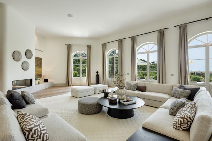 Villa Liora - Architecturally Designed Luxury Home in La Zagaleta