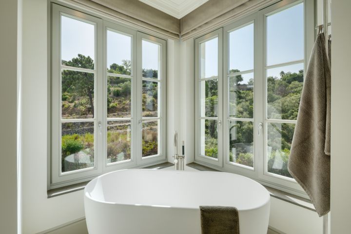 Villa Liora - Architecturally Designed Luxury Home in La Zagaleta